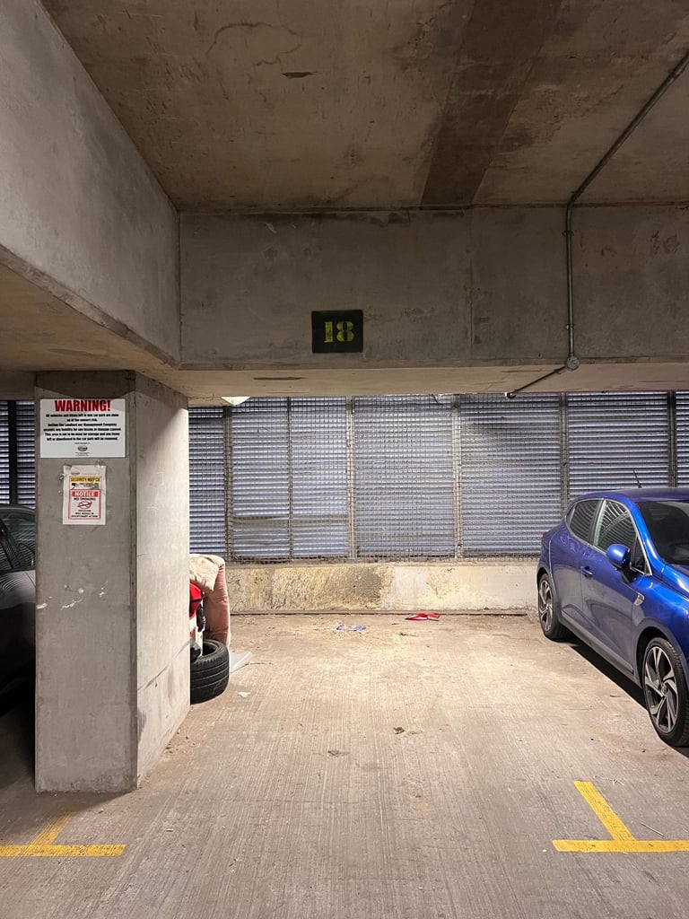 Secure Private Parking in E2