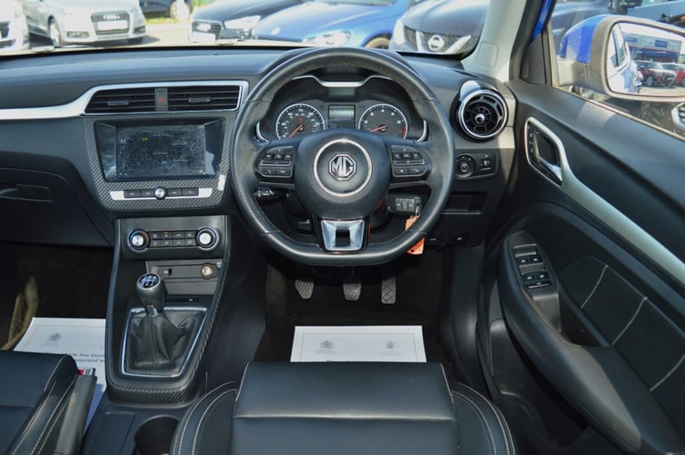 2019 MG MG ZS 1.5 VTi-TECH Exclusive 5dr + CAMERA / NAV / LEATHER / ULEZ / DAB ++ HATCHBACK Petro...