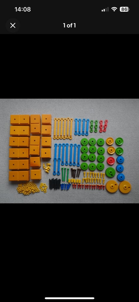 Construction toy pieces