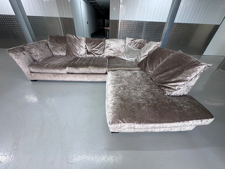 image for Right hand corner crushed velvet sofa