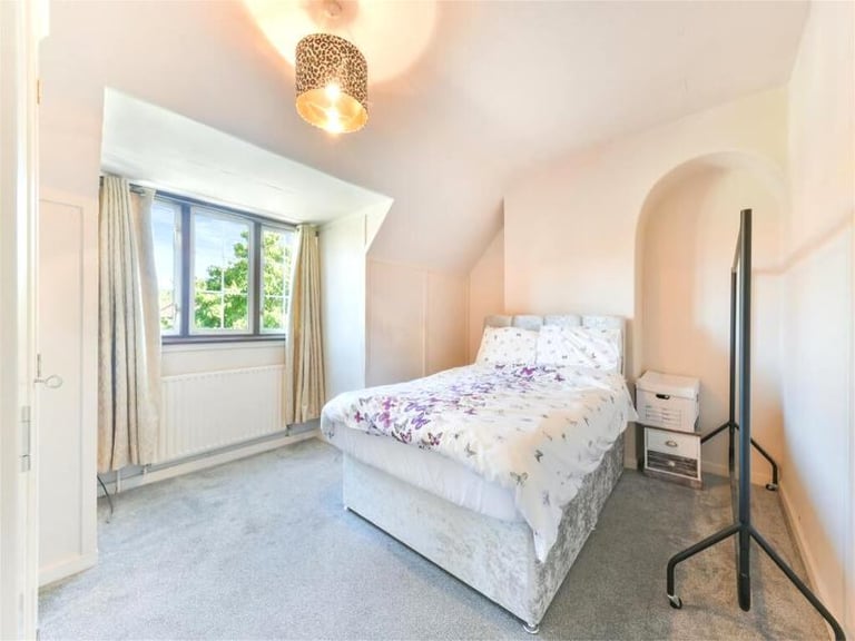 image for 🏡 BRUCE GROVE, FULLY AVAILABLE AND WELCOMING!  🏡 