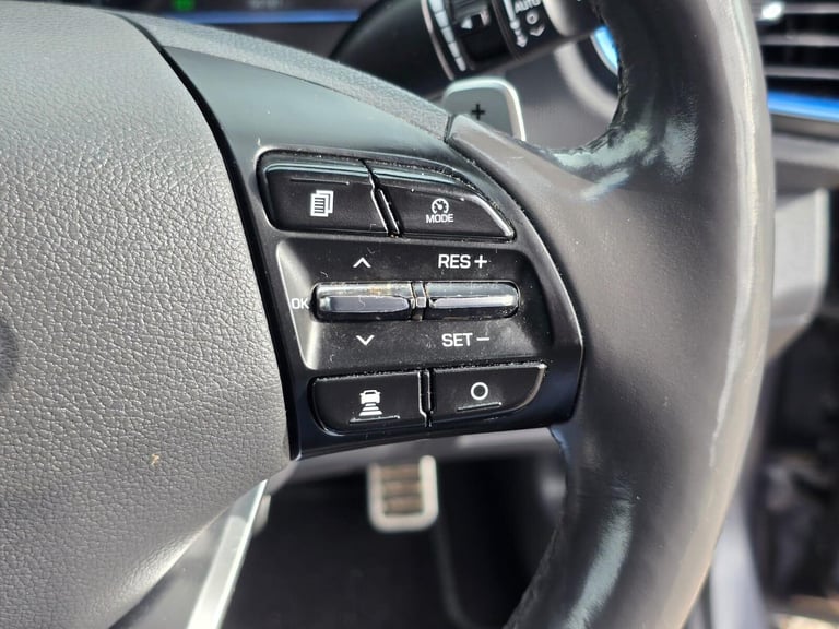 2018 Hyundai IONIQ 1.6 h-GDi Premium SE Hatchback 5dr Petrol Hybrid DCT Euro 6 (s/s) (141 ps) Hat...