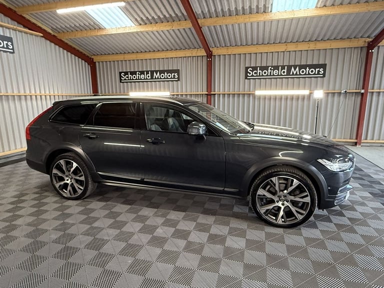 2018 Volvo V90 2.0 D4 Pro Estate 5dr Diesel Auto AWD Euro 6 (s/s) (190 ps) Estate Diesel Automatic