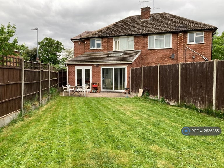 1 bedroom in Tachbrook Road, Leamington Spa, CV31 (#2636365)