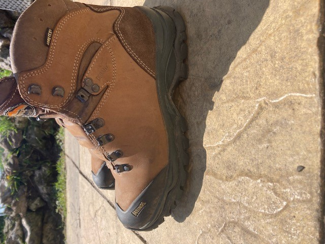 Meindl Kansas Lady GTX Walking Boots - Brown