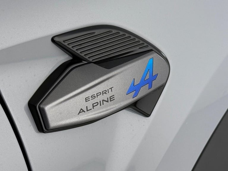 2025 Renault Symbioz 1.6 E-TECH iconic esprit Alpine Auto Euro 6 (s/s) 5dr HATCHBACK PETROL/ELECT...
