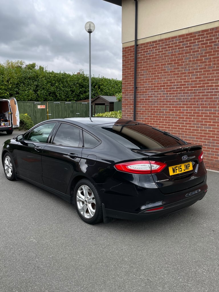 Ford, MONDEO, Hatchback, 2015, Manual, 1560 (cc), 5 doors