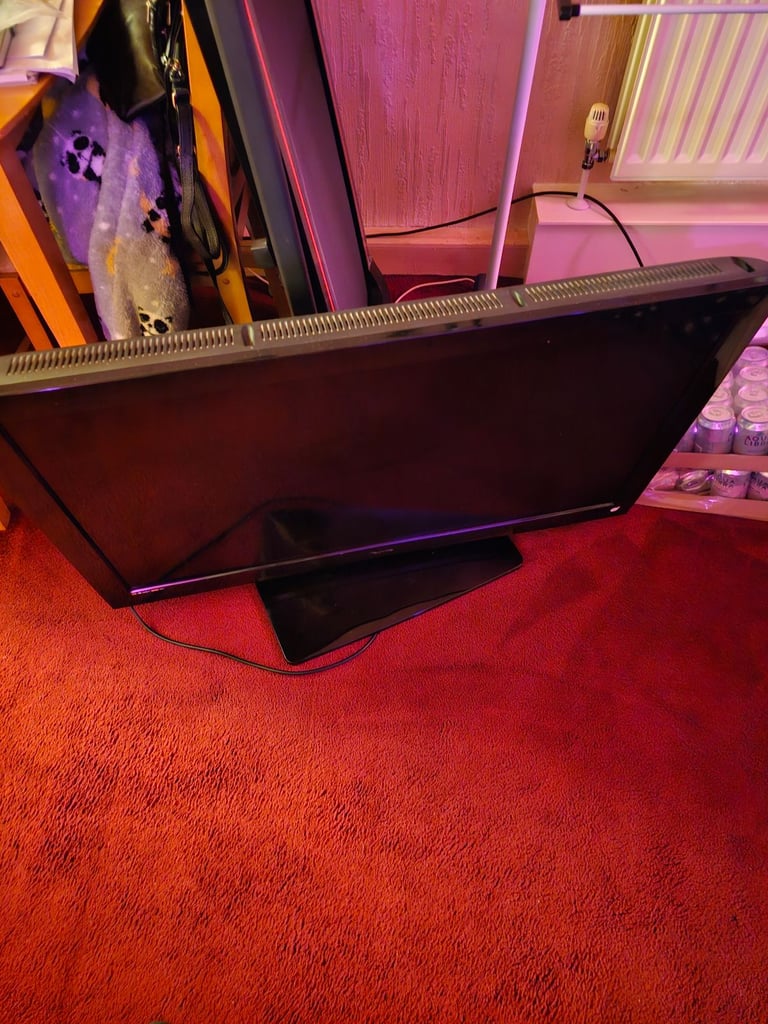 image for LCD 40" TV 