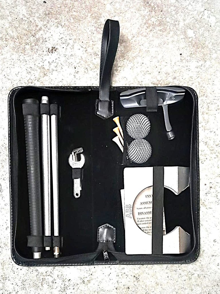 image for Travel golf putting set in nice zip-up case.
