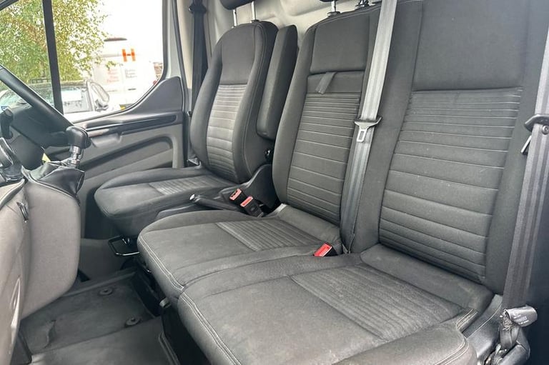 2021 Ford Transit Custom 2.0 EcoBlue 130ps Low Roof Limited Van PANEL VAN DIESEL Manual