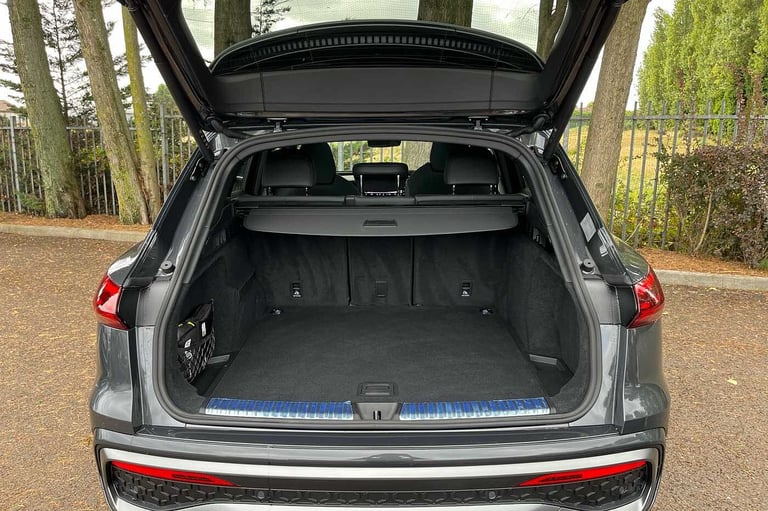 2025 Audi Q5 2.0 TDI Quattro S Line 5dr S Tronic ESTATE DIESEL Automatic