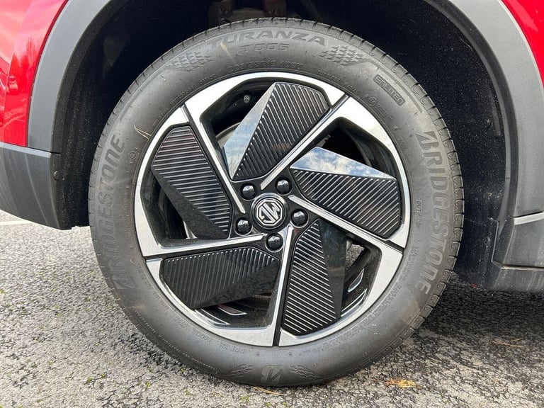 2025 MG MG S5 64kWh Trophy Long Range SUV 5dr Electric Auto (231 ps) SUV ELECTRIC Automatic