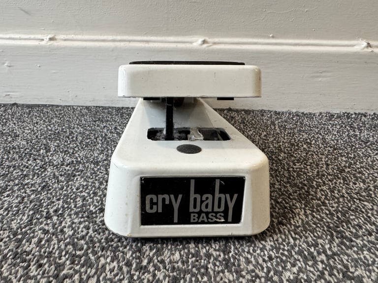Dunlop Cry Baby Bass Wah Pedal