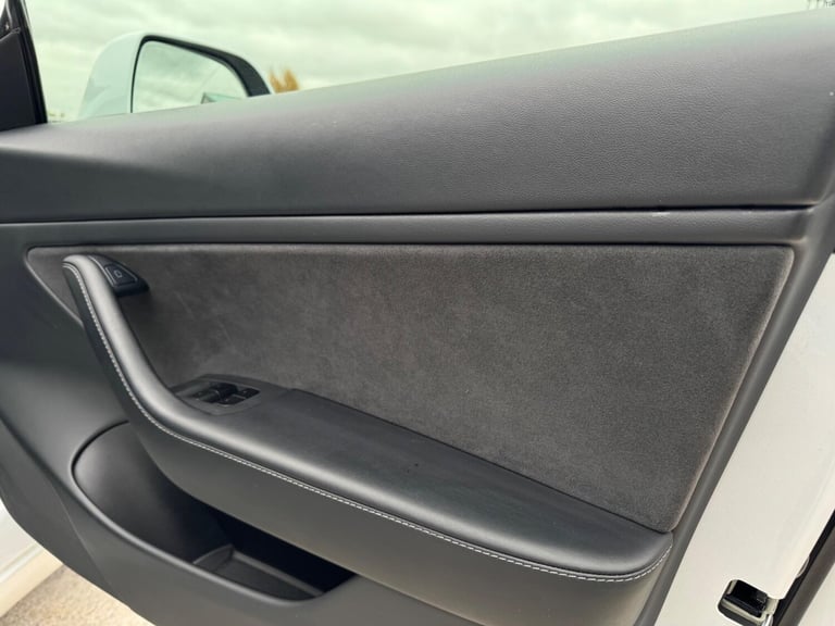2020 Tesla Model 3 Standard Range Plus Auto RWD 4dr SALOON Electric Automatic