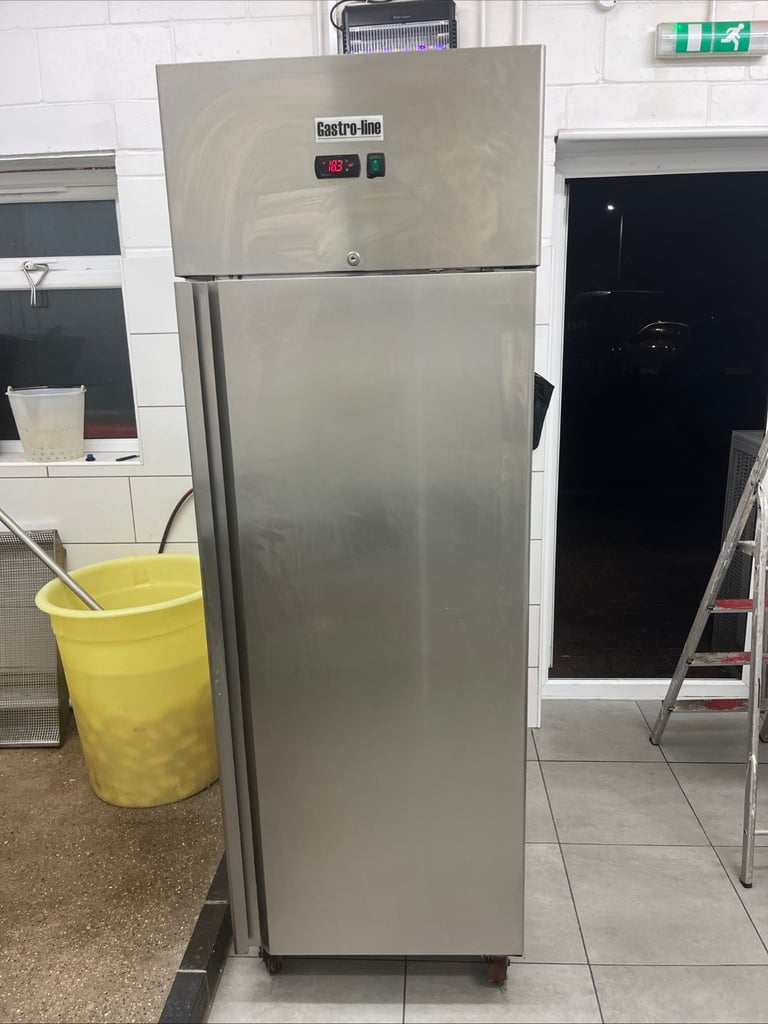 Gastro-line commercial Fish fridge