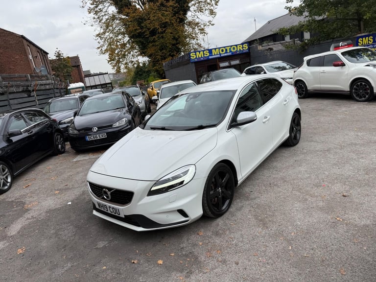 2019 Volvo V40 1.5 T3 R-Design Edition Auto Euro 6 (s/s) 5dr HATCHBACK Petrol Automatic