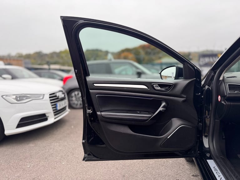 2016 Renault Megane 1.5 dCi Dynamique S Nav 5dr HATCHBACK Diesel Manual