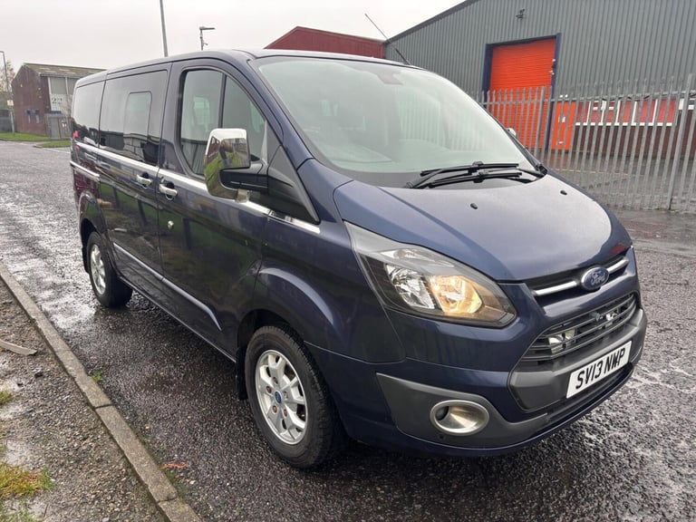 image for  Ford Tourneo Custom 2.2 300 TDCi Limited L1 Euro 5 (s/s) 5dr Diesel Manual