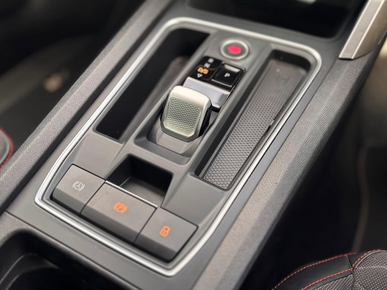 2021 SEAT Leon 1.4 eHybrid 12.8kWh FR DSG Euro 6 (s/s) 5dr HATCHBACK Petrol/Electric Hybrid Autom...