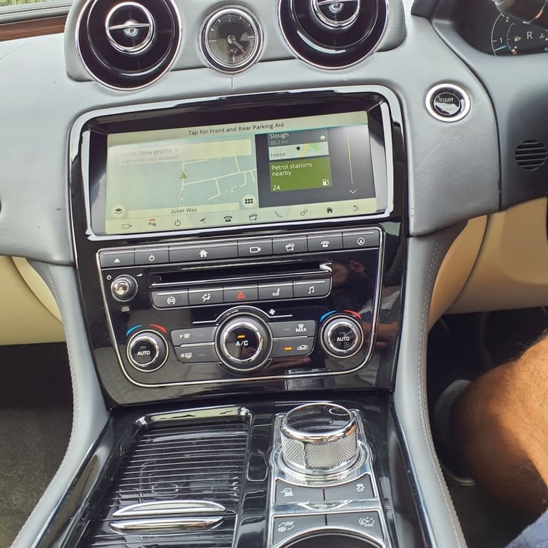 2018 68 JAGUAR XJ 3.0 D V6 PORTFOLIO 4D 296 BHP DIESEL