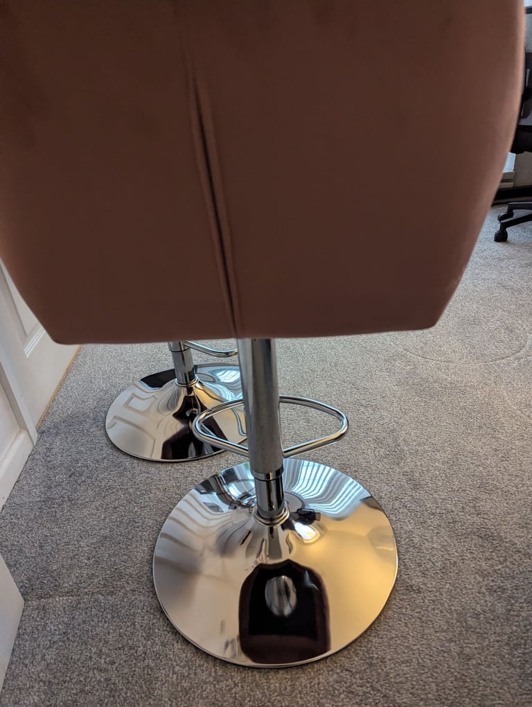 Kitchen bar stools