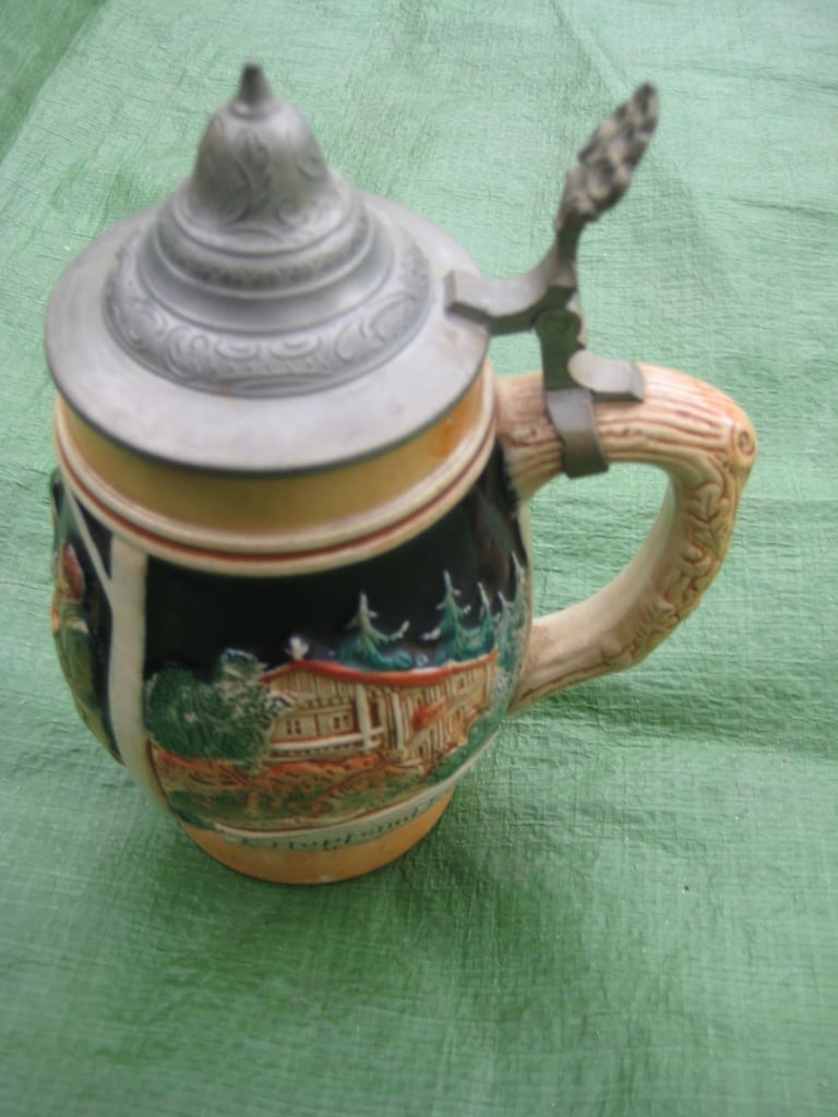 Decorated German Style Beer Mug with Pewter Lid for £10.00