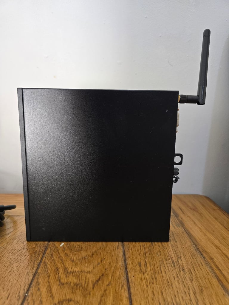 Dell Core i5 PC Complete setup 16GB DDR4 RAM 256GB Nvme 1TB HDD WIN 11 pro Desktop 20" led Monitor
