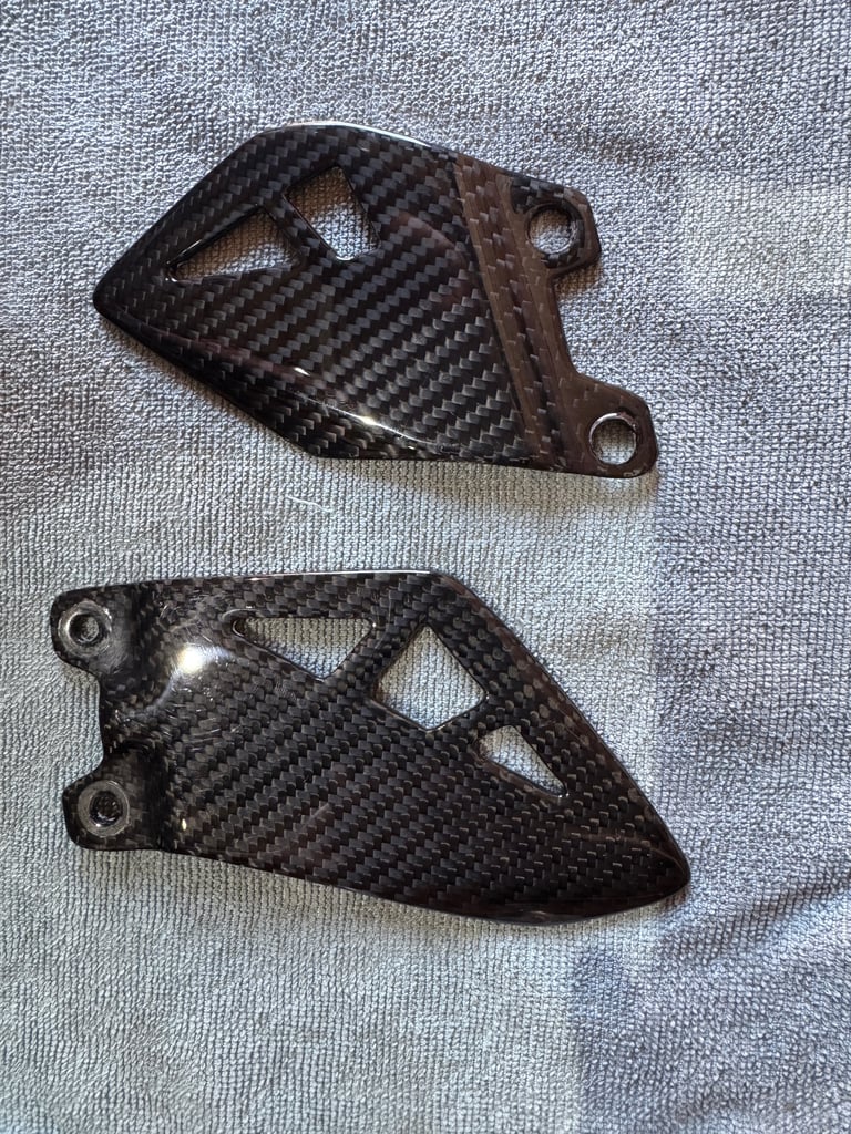 Carbon fibre heel guards ZX10R 2016-2024 