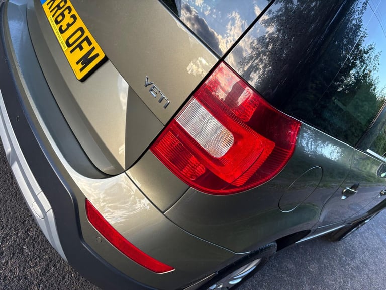2013 Skoda Yeti 1.2 TSI Elegance Outdoor Euro 5 5dr HATCHBACK Petrol Manual