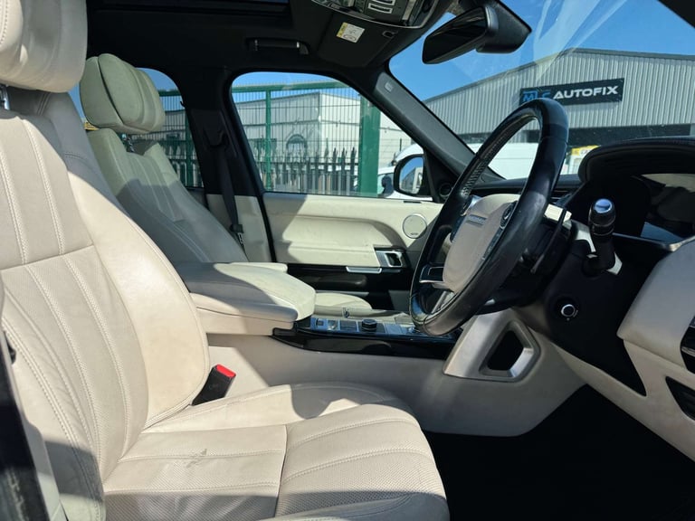 2014 Land Rover Range Rover 4.4 SDV8 Vogue 4dr Auto ESTATE DIESEL Automatic
