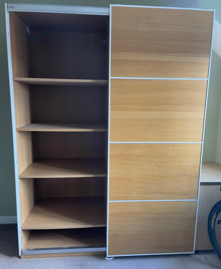 FREE DELIVERY 🥰🚚🥰IKEA PAX BROWN SLIDING MIRROR WARDROBE GREAT CONDITION 