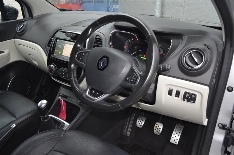 2018 Renault Captur 1.5 dCi 110 Signature X Nav 5dr HATCHBACK DIESEL Manual