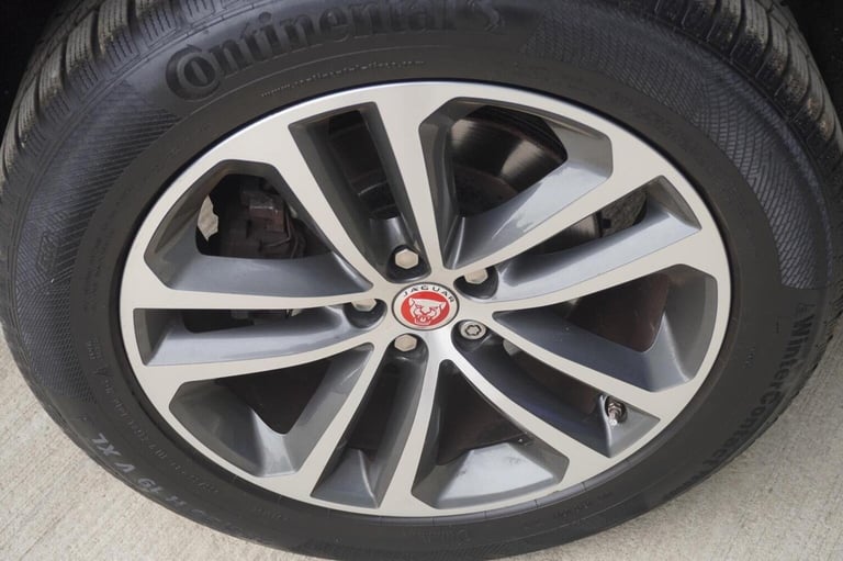 JAGUAR F-PACE 2.0 D240 R-Sport Auto AWD Euro 6 (s/s) 5dr 2018
