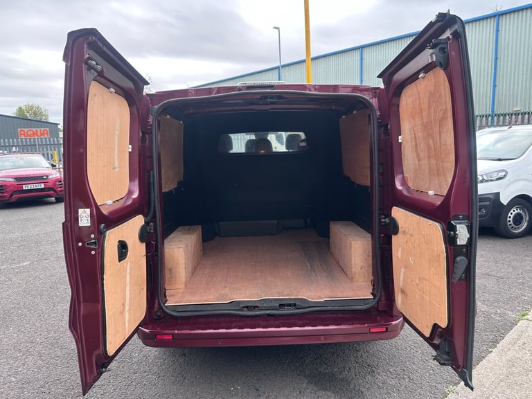 2023 Renault Trafic 2.0 dCi Blue LL30 Sport+ Crew Van Double Cab 150ps