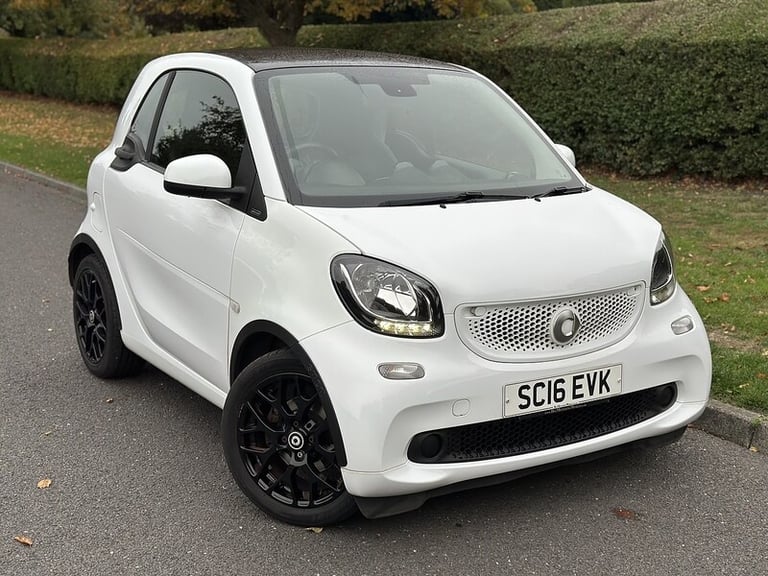 2016 smart fortwo 0.9 Turbo White Edition 2dr COUPE PETROL Manual