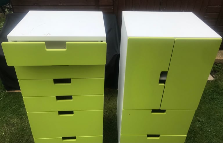 Kids wardrobe and drawers 