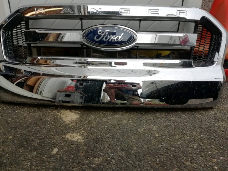 Ford grill 
