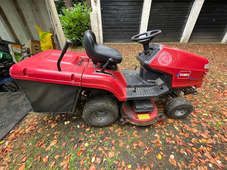 Toro Wheel Horse - ride on mower
