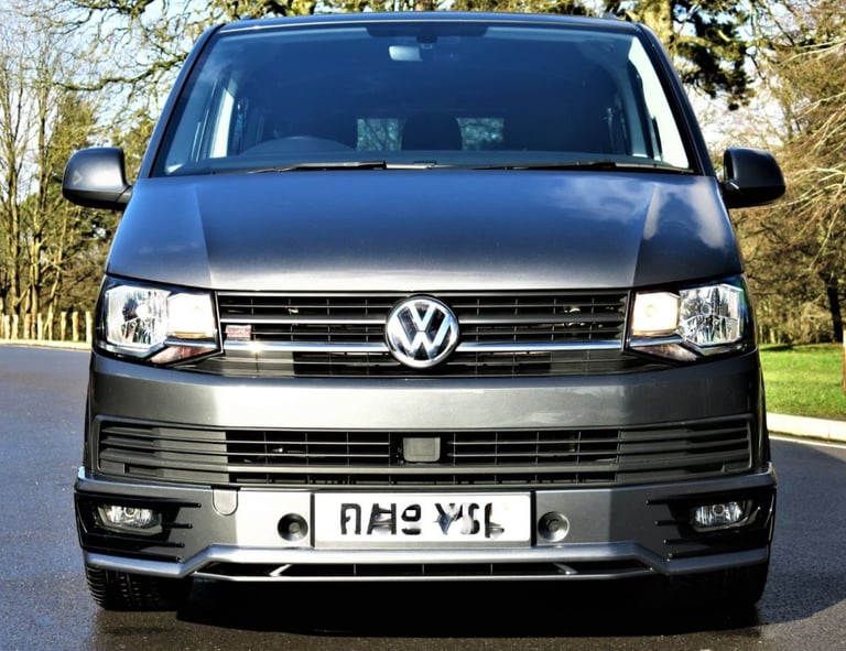 VOLKSWAGEN TRANSPORTER T6 150HP DSG HIGHLINE SWB SPORTLINE Grey Auto Diesel 201