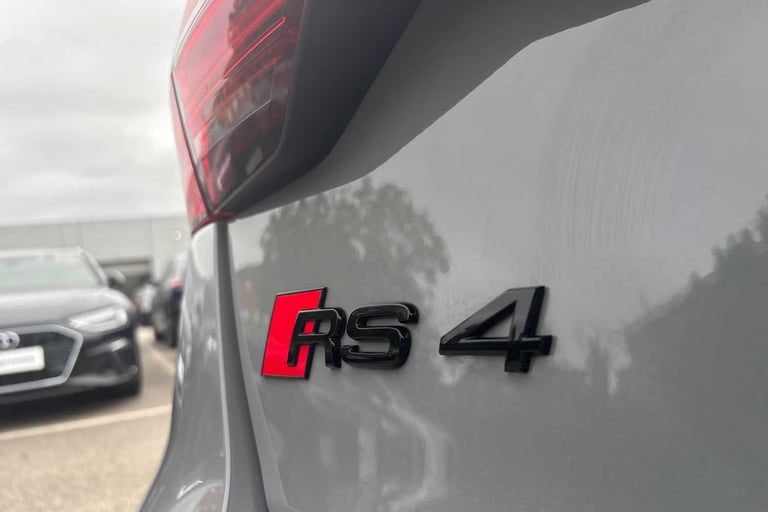 2023 Audi RS4 RS 4 TFSI Quattro Carbon Black 5dr Tiptronic ESTATE PETROL Automatic