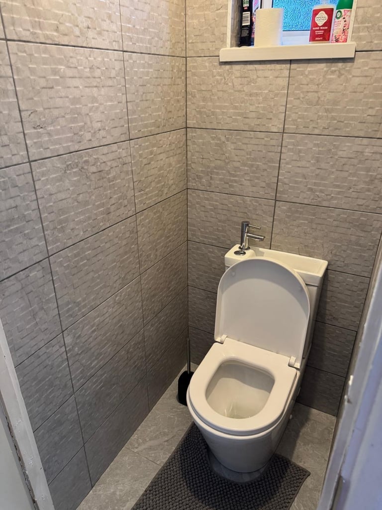 DOUBLE ROOM FOR RENT IN SOUTH OCKENDON AREA