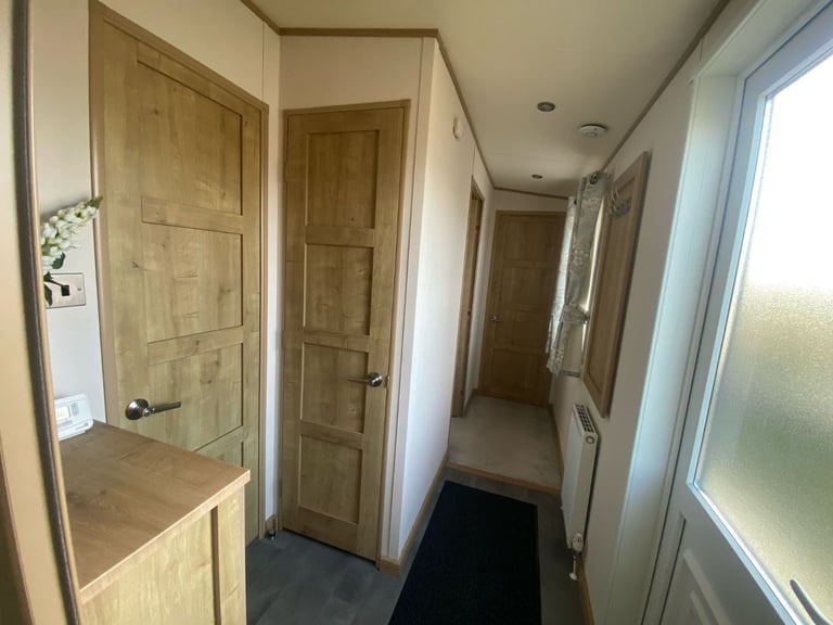 Luxury static caravan holiday home lodge at Swainby Country Park - All year access