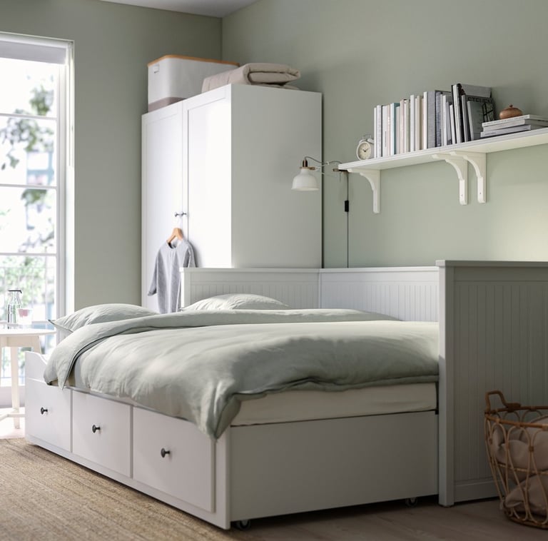 IKEA  HEMNES Day bed 