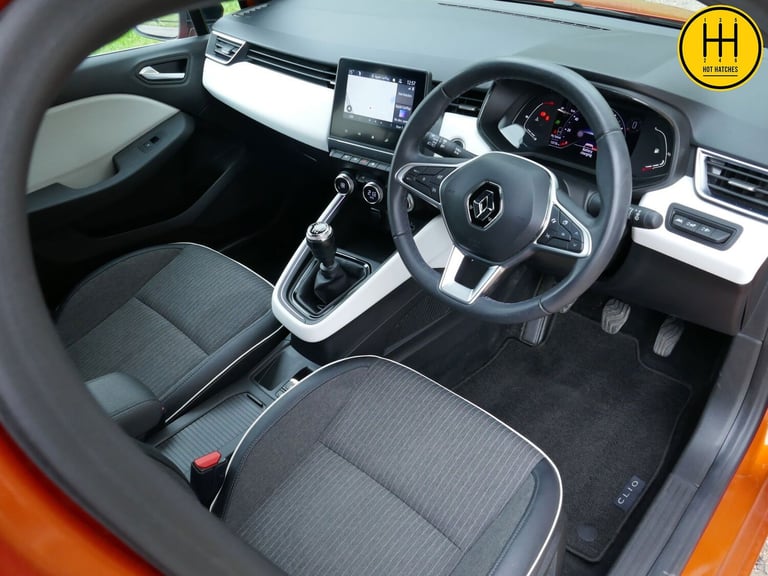 2023 Renault Clio 1.0 TCe Techno Hatchback 5dr Petrol Manual Euro 6 (s/s) (90 ps) Hatchback Petro...