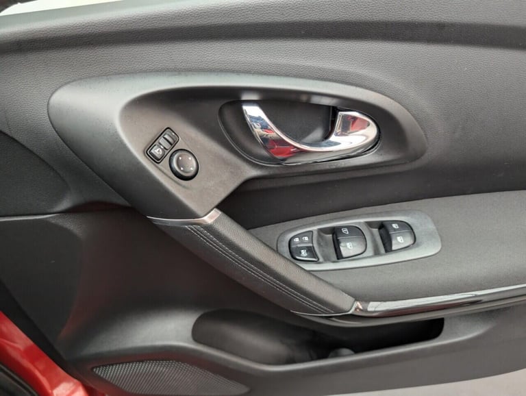 2017 Renault Kadjar 1.5 dCi Dynamique Nav SUV 5dr Diesel EDC Euro 6 (s/s) (110 ps) - CLIMATE, C H...