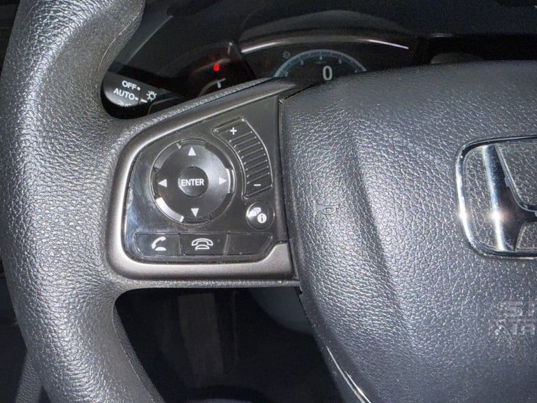 2018 18 HONDA CIVIC 1.0 VTEC TURBO SE HATCHBACK 5DR PETROL CVT EURO 6 (S/S) (129