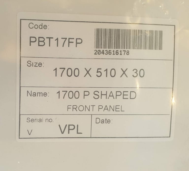 P Shaped Shower Bath with Screen & Panel (RH)BRAND NEW