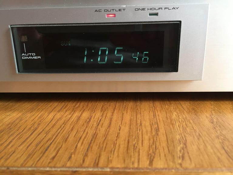 AKAI DT200 timer with Operator’s Manual