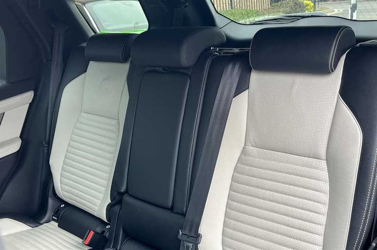 2020 Land Rover Discovery Sport 2.0 D180 R-Dynamic SE 5dr Auto ESTATE DIESEL Automatic