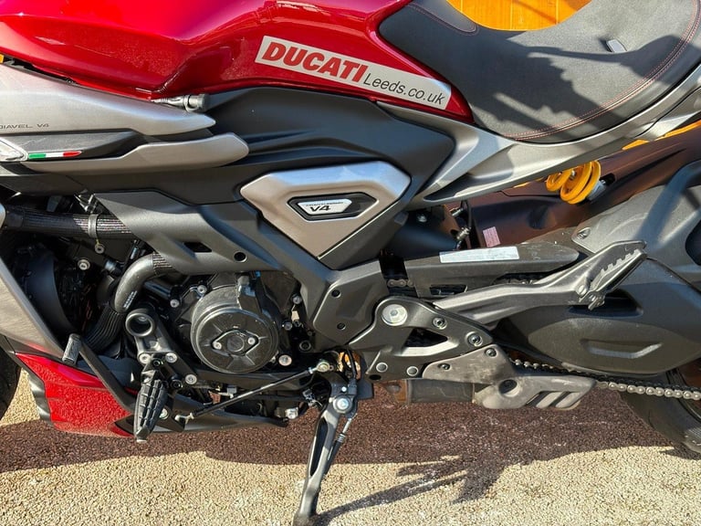 DUCATI XDIAVEL V4